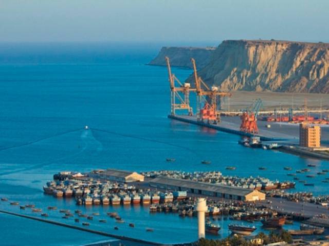 Pakistani, Iranian leaders agree connectivity projects vital to region’s progress. PHOTO: REUTERS