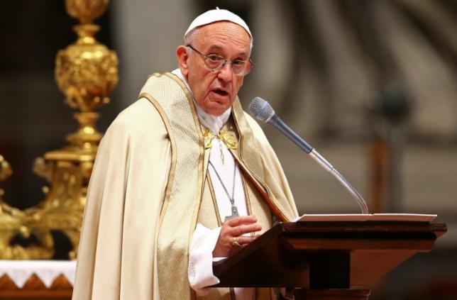 Pope Francis speaks as he leads a consistory ceremony to install 17 new cardinals in Saint Peter's Basilica at the Vatican November 19, 2016. REUTERS/Stefano Rellandini