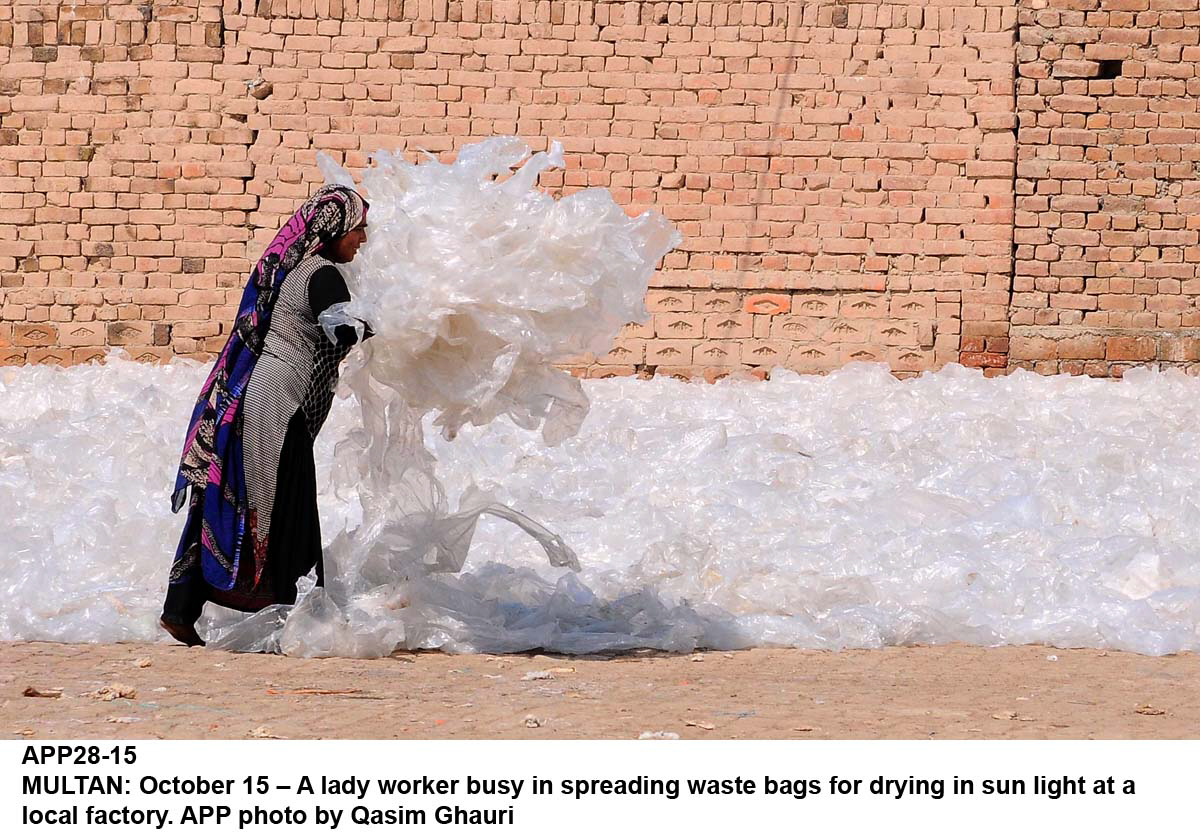 Home-based worker since the age of six, Feroz narrated her tale as a kid living in North Karachi. PHOTO: APP