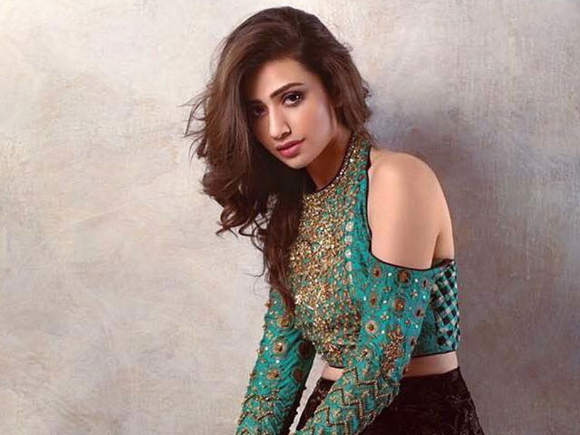 Sana Javed birthday