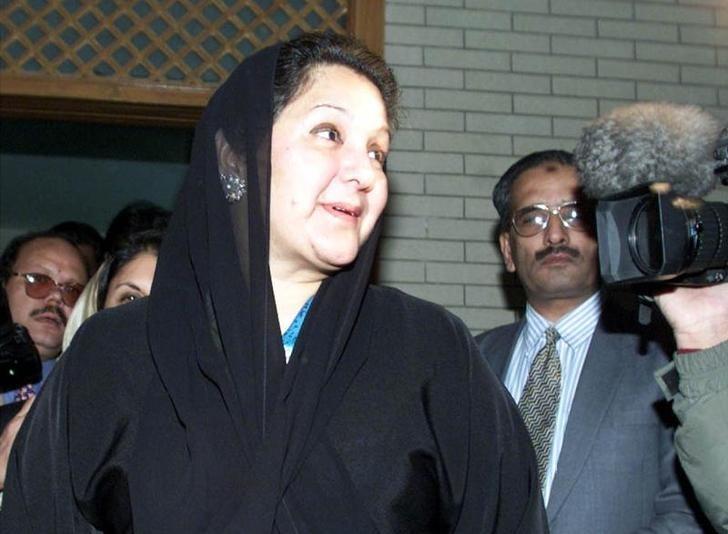 In this file photo, Kulsoom Nawaz, wife of Nawaz Sharif, leaves her Islamabad residence prior to departing the country December 10, 2000. PHOTO: REUTERS