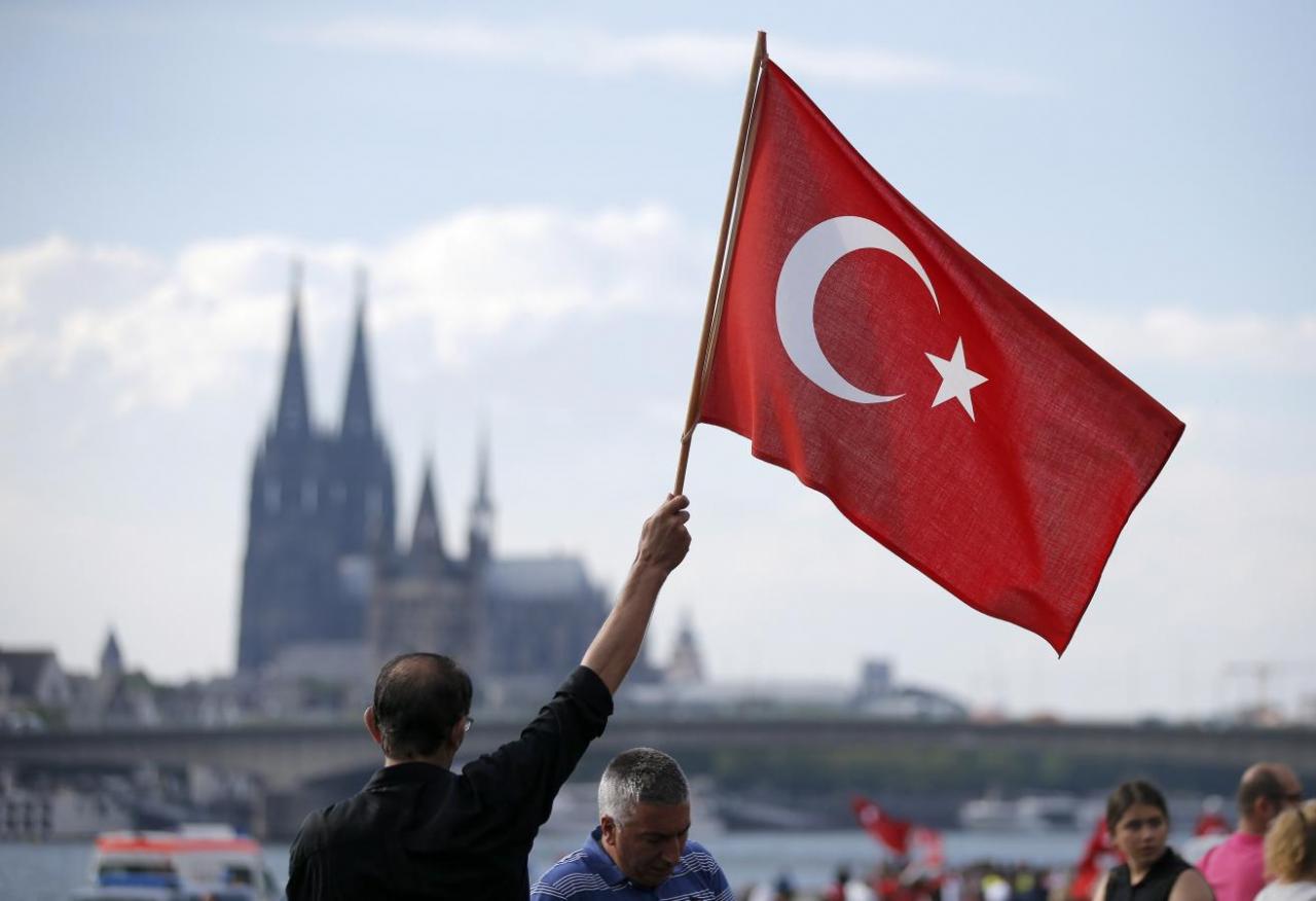 PHOTO: REUTERS