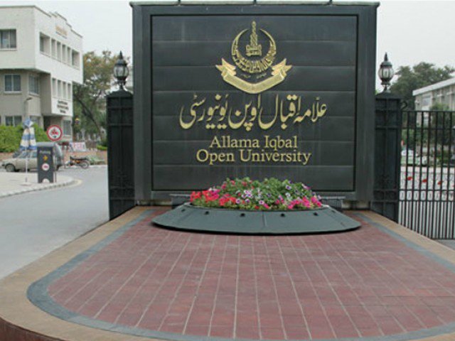 Allama Iqbal Open University has decided to provide students with soft copies of the books across the country.
PHOTO: EXPRESS/FILE