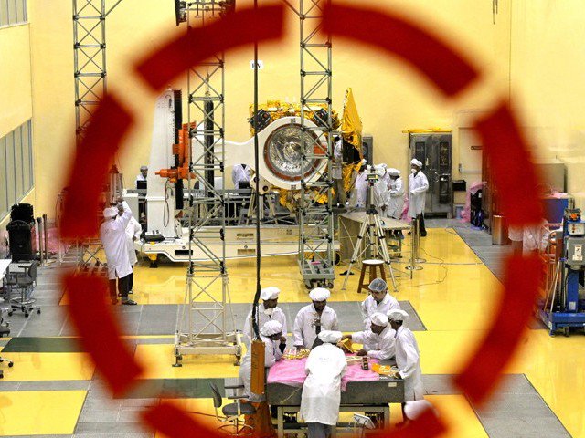 In this file picture taken on September 11, 2013, scientists and engineers work on
PHOTO:EXPRESS