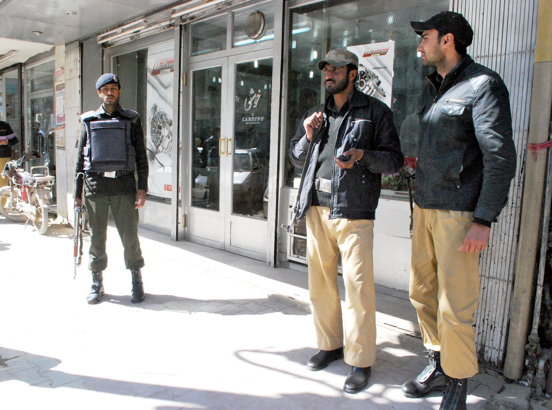 Quetta police on patrol. PHOTO: EXPRESS/FILE