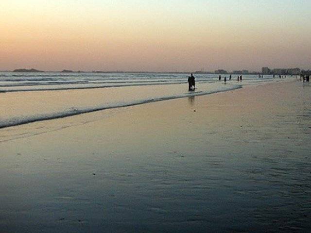 Sea view, Karachi is depicted here. PHOTO: FILE
