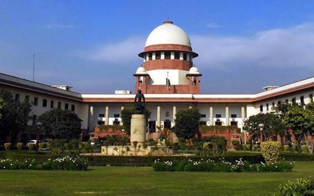 The gay community was emboldened last year when the Supreme Court referred explicitly to the issue in a landmark ruling upholding the right to privacy.
PHOTO:REUTERS