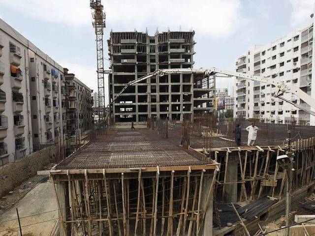 The average 25% to 30% increase in the property valuation rates for collection of federal taxes under the second phase had to be implemented from July last year.
PHOTO:REUTERS