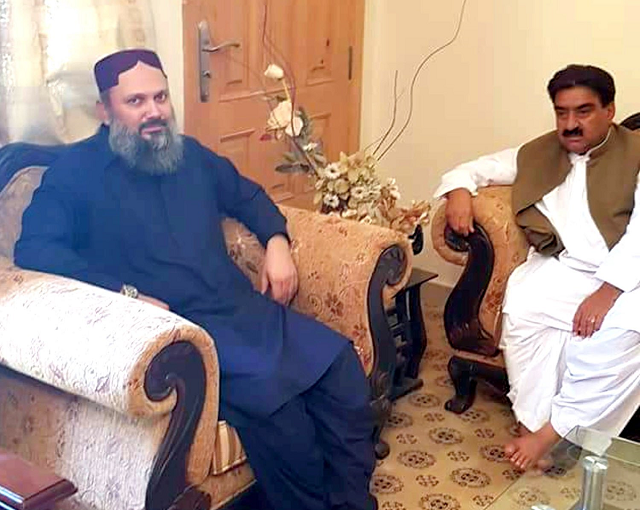 Balochistan Awami Party President Jam Kamal talks to the media. PHOTO: EXPRESS