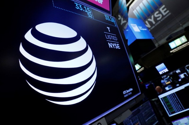 The AT&T logo is seen on a monitor on the floor of the New York Stock Exchange (NYSE) in New York City, US June 13, 2018.
PHOTO: REUTERS