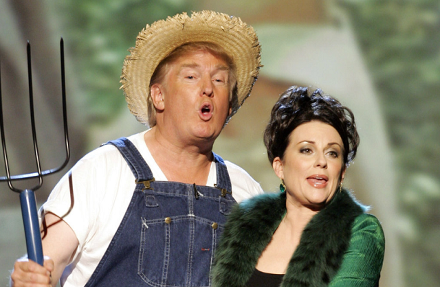 Trump singing Green Acres at the 2005 Emmy's. PHOTO:SCCREENGRAB