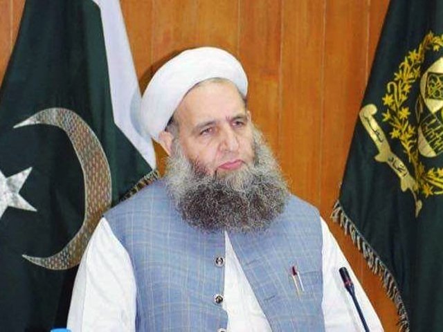 Religious affairs minister warns pilgrims against falling prey to private tour operators offering ‘cheaper Hajj’. PHOTO: FILE