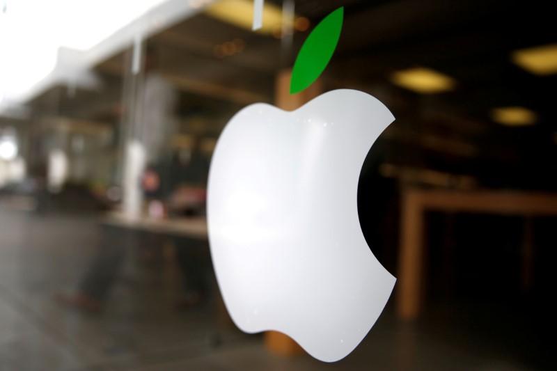 The logo of Apple (AAPL) is seen in Los Angeles, California, United States. PHOTO: REUTERS