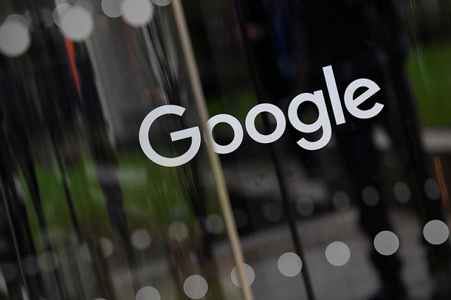 The Google name is displayed outside the company's office in London, Britain, November 1, 2018.
PHOTO: REUTERS