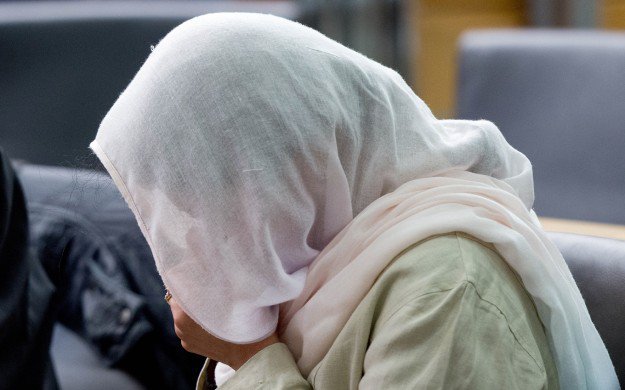 Abdul Razzaq and his pregnant wife had come to the shrine to pay homage to the Sufi saint. PHOTO: FILE