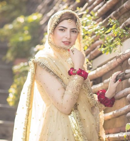 simple pakistani nikah dress