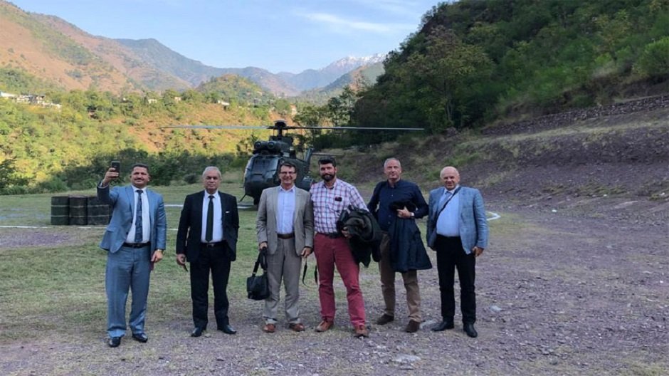 Foreign diplomats visit Line of Control on Pakistan's invitation. PHOTO: ISPR