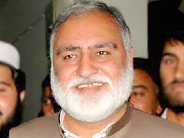 Former KP CM Akram Khan Durrani. PHOTO: FILE