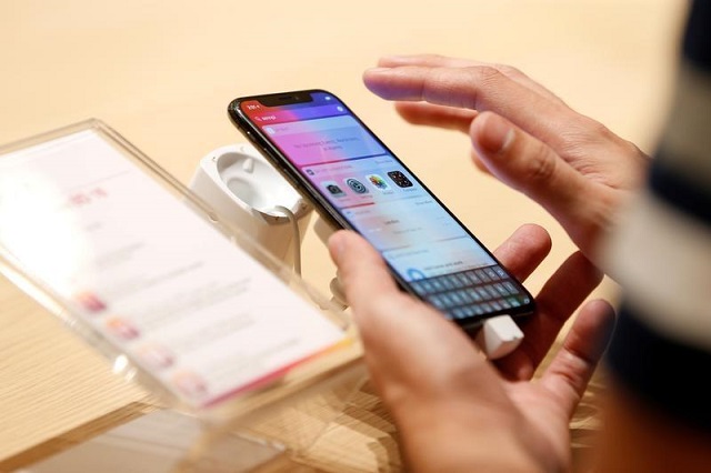 PTA is aware of false advertisement circulating via WhatsApp chat groups for users of mobile operator. 'PHOTO: REUTERS/FILE