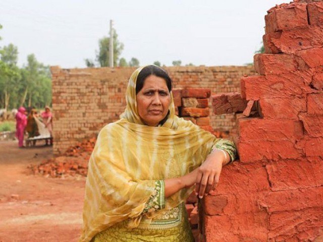 If Fatima was hiding something, then why did she have no qualms about sharing bank records with The Express Tribune or Dawn? PHOTO: HUMANS OF NEW YORK