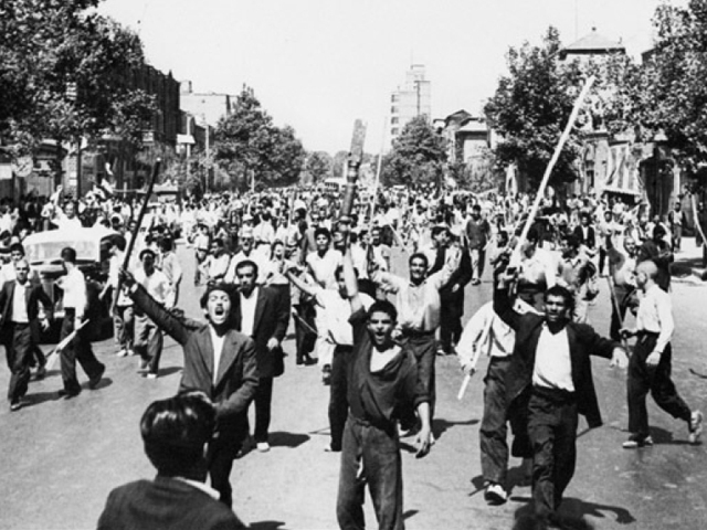 Monarchist demonstrators in Tehran downtown, August 26, 1953. PHOTO: AFP