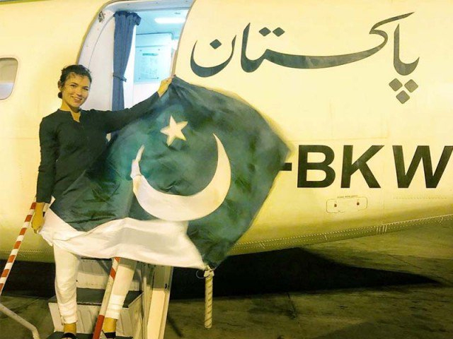 Apparently, Eva dancing while draped in the Pakistani flag was a way of desecrating it. PHOTO COURTESY: TWITTER/PIA
