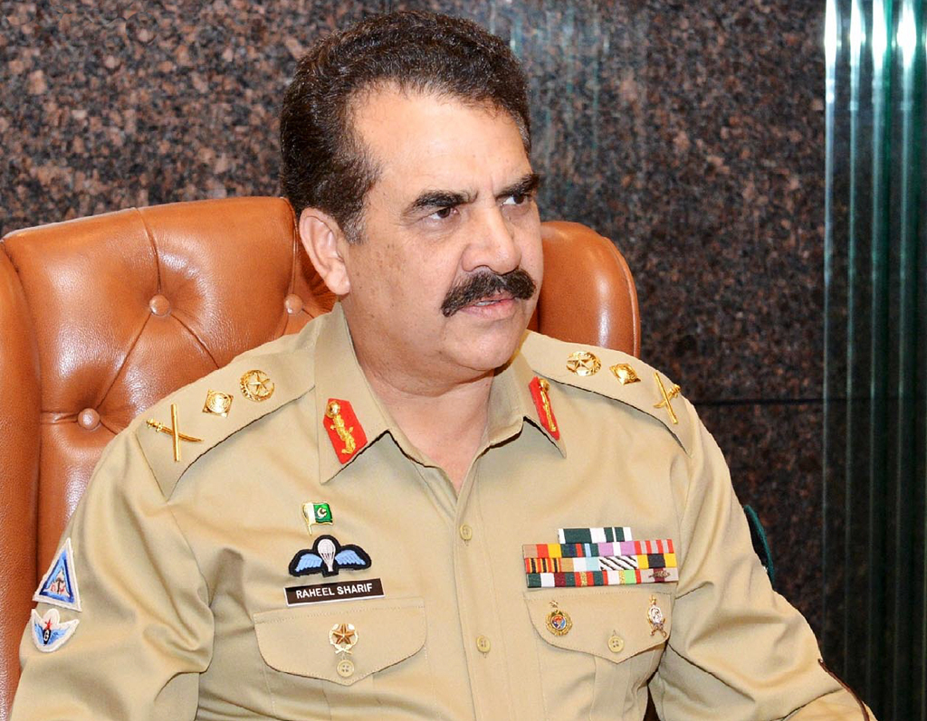Peshawar visit: Gen Raheel reviews progress of military operations