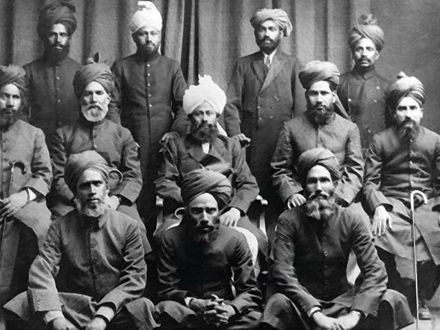 PHOTO: MAKHZAN-E-TASAWEER