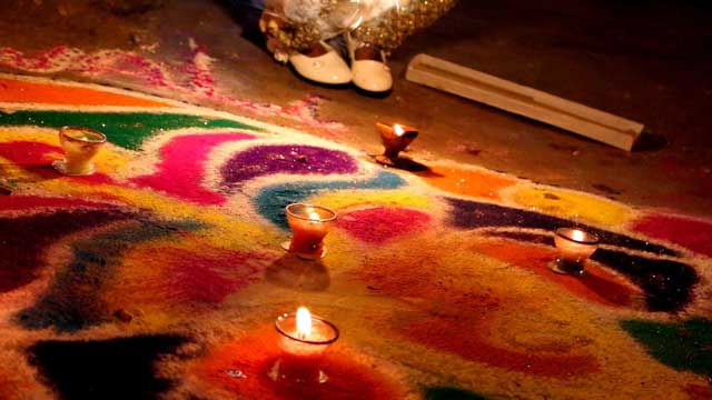 Picture shows Rangoli designed by Hindu believers in Swami Narain Mandar during Diwali festival on November 11, 2015. PHOTO HUSSAIN AFZAL