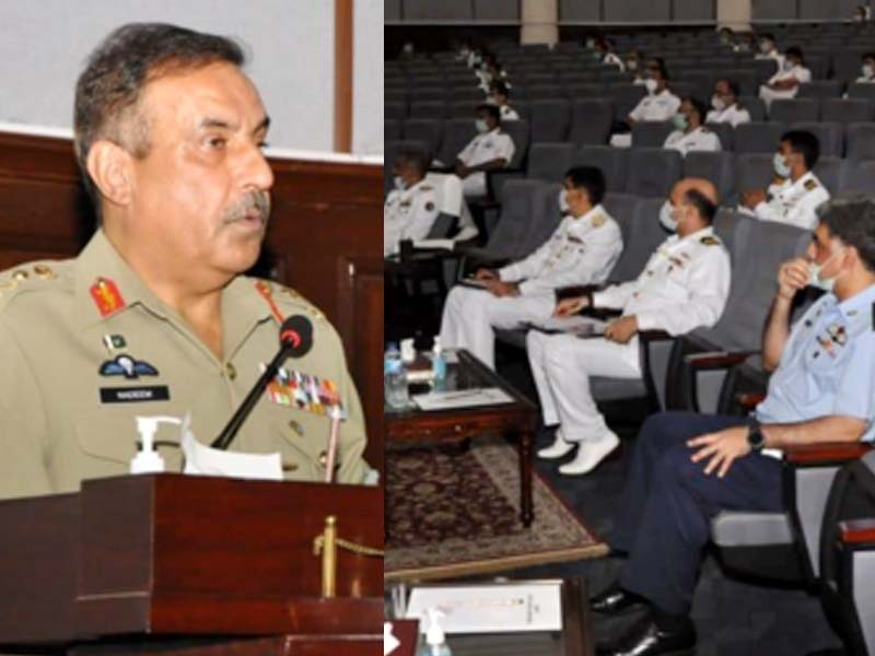 General Nadeem Raza addresses the participants of Navy Staff Course. PHOTO: ISPR